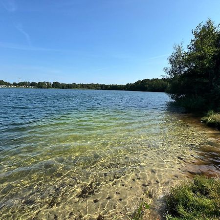 Schoenes Ferienhaus Mit Sauna Am Harkebruegger See In Der Naehe Von Oldenburg Barssel  Esterno foto