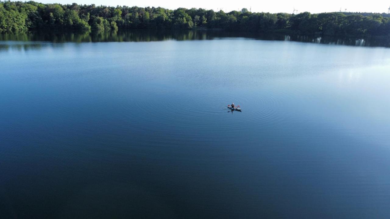 Schoenes Ferienhaus Mit Sauna Am Harkebruegger See In Der Naehe Von Oldenburg Barssel  Esterno foto