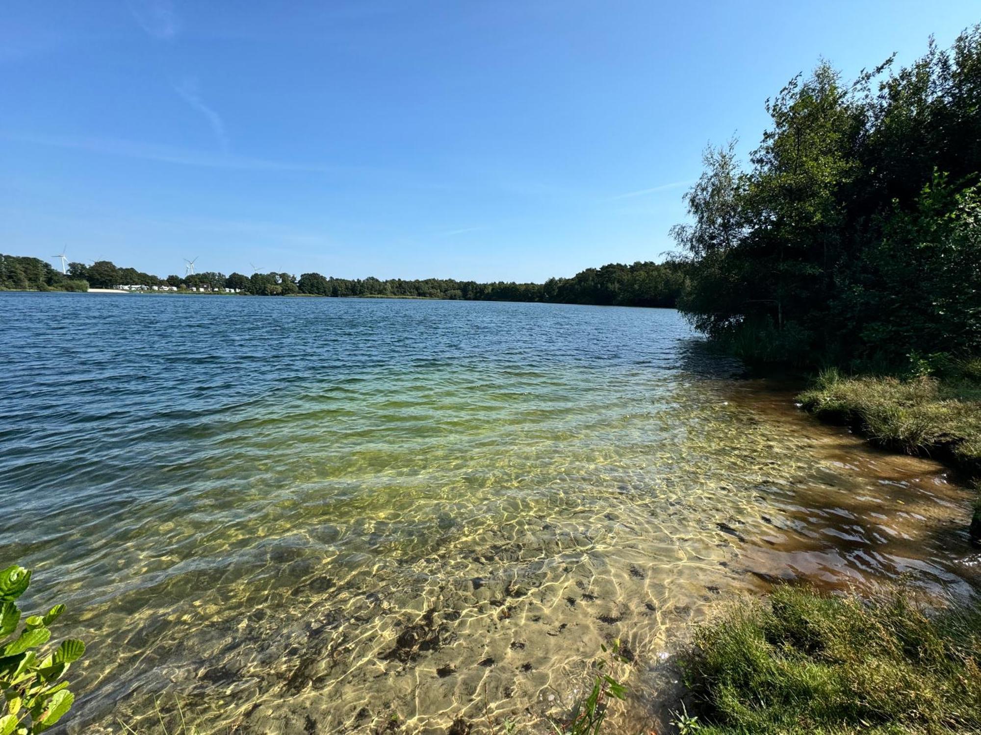 Schoenes Ferienhaus Mit Sauna Am Harkebruegger See In Der Naehe Von Oldenburg Barssel  Esterno foto